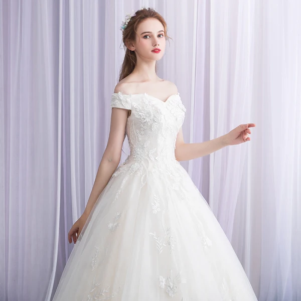 Élégant Ivoire Robe De Mariée 2019 Robe Boule De l'épaule Perlage En Dentelle Appliques Manches Courtes Dos Nu Longue