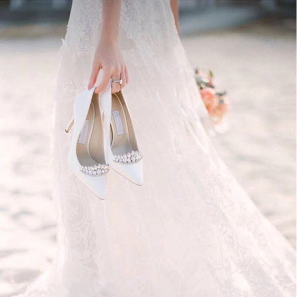 Glitzernden Ivory / Creme Brautschuhe 2019 Kristall Strass Pailletten 10 cm Stilettos Spitzschuh Hochzeit Pumps