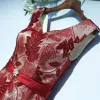 Schöne Rot Festliche Kleider Abendkleider 2017 Mit Spitze Blumen Schleife Rückenfreies V-Ausschnitt Ärmellos A Linie Kniehohe Knöchellänge