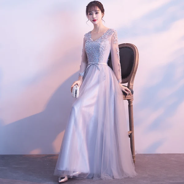 Chic / Beautiful Grey Prom Dresses 2018 A-Line / Princess Appliques Sequins Bow V-Neck Long Sleeve Floor-Length / Long Formal Dresses