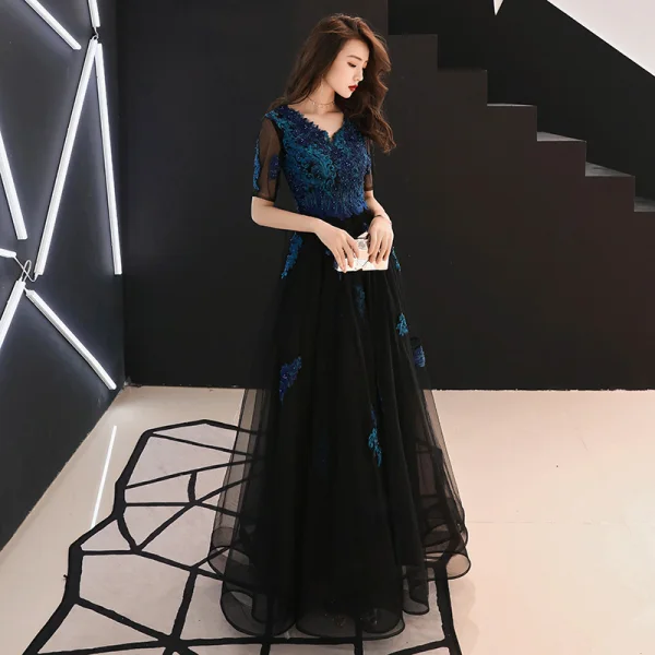 Chic / Belle Bleu Marine Robe De Soirée 2019 Princesse V-Cou En Dentelle Fleur Perlage Cristal Manches Courtes Dos Nu Longue Robe De Ceremonie