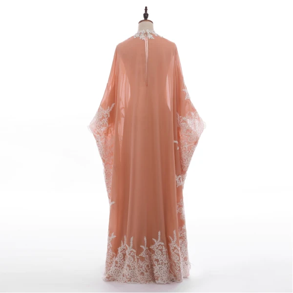Vintage 2 Bit Pärla Rosa Aftonklänningar 2018 Prinsessa Urringning Appliqués Spets Långärmad Långa Formella Klänningar