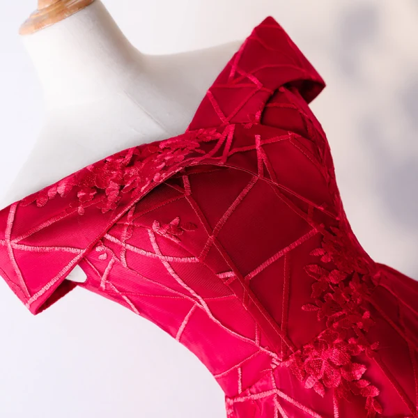 Chic / Beautiful Red Evening Dresses 2019 A-Line / Princess Off-The-Shoulder Lace Flower Short Sleeve Backless Floor-Length / Long Formal Dresses