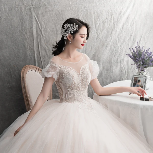 Modern / Fashion Champagne Wedding Dresses 2019 A-Line / Princess Pleated Scoop Neck Glitter Spotted Tulle Lace Flower Short Sleeve Backless Floor-Length / Long