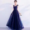 Elegant Navy Blue Evening Dresses  2019 A-Line / Princess V-Neck Beading Flower Lace Bow Sleeveless Backless Floor-Length / Long Formal Dresses