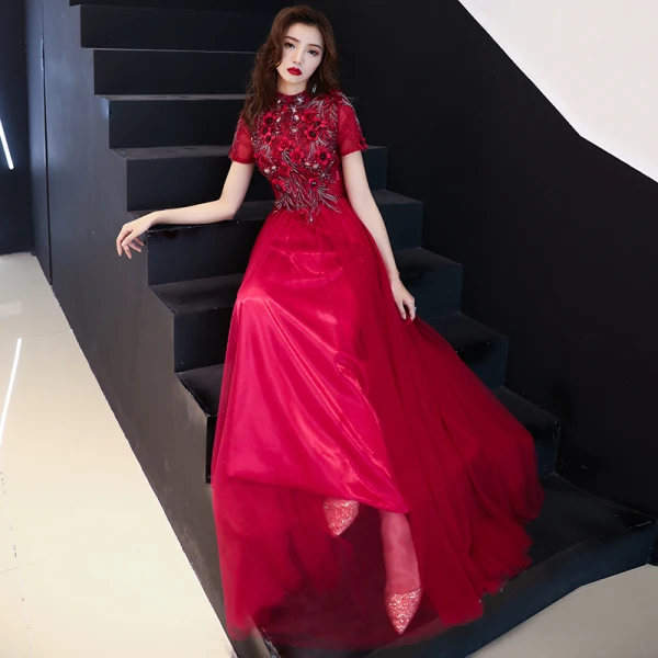 Chic / Belle Bordeaux Robe De Bal 2019 Princesse Encolure Dégagée En Dentelle Fleur Appliques Perle Faux Diamant Manches Courtes Longue Robe De Ceremonie