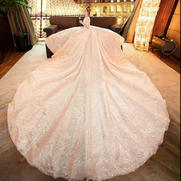 Luxury / Gorgeous Champagne Wedding Dresses 2019 A-Line / Princess Scoop Neck Lace Flower Appliques 3/4 Sleeve Backless Glitter Tulle Royal Train