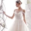 Élégant Champagne Robe De Mariée 2019 Princesse Encolure Dégagée Perlage En Dentelle Fleur Sans Manches Dos Nu Cathedral Train