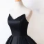 Enkel Svart Asymmetrisk Ballkjoler 2019 Prinsesse Strapless Uten Ermer Ryggløse Formelle Kjoler