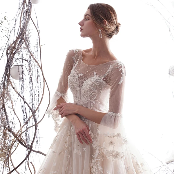 Chic / Belle Champagne Robe De Mariée 2019 Princesse Encolure Dégagée Papillon Appliques En Dentelle Fleur Cristal Paillettes 3/4 Manches Dos Nu Royal Train