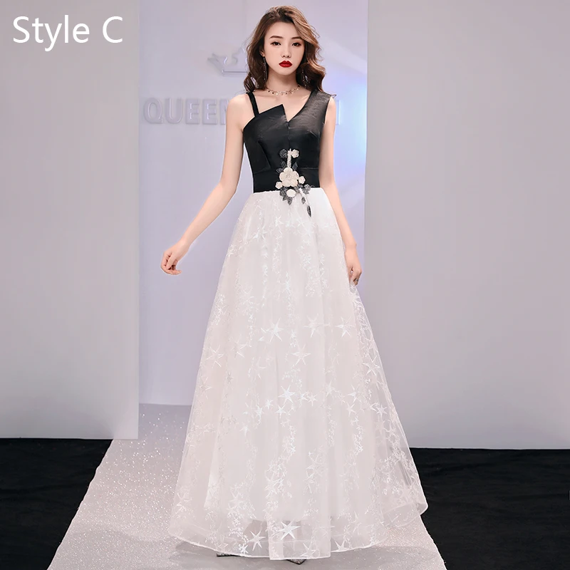Long Sleeve Black And White Short Cocktail Dresses Modern Fashion Black Homecoming Graduation Dresses 2019 A-Line Princess Lace Appliques Star Shoulders Sleeveless Backless Knee-Length Formal Dresses Long Sleeve Black And White Short Cocktail Dresses Modern Fashion Black Homecoming Graduation Dresses 2019 A-Line Princess Lace Appliques Star Shoulders Sleeveless Backless Knee-Length Formal Dresses