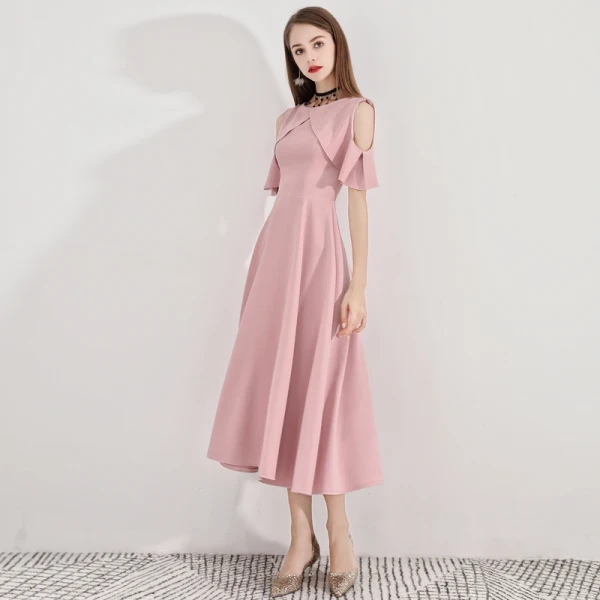Modest / Simple Champagne Homecoming Graduation Dresses 2019 A-Line / Princess Scoop Neck Short Sleeve Tea-length Formal Dresses