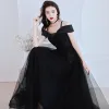 Charming Black Evening Dresses  2019 A-Line / Princess Spaghetti Straps Beading Crystal Lace Flower Short Sleeve Backless Floor-Length / Long Formal Dresses