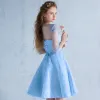 Hermoso Azul Cielo de fiesta Vestidos de graduación 2018 A-Line / Princess Apliques Scoop Escote Sin Espalda 1/2 Ærmer Cortos Vestidos Formales