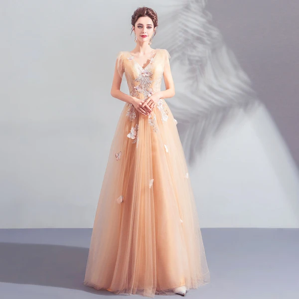 Élégant Champagne Robe De Bal 2019 Princesse V-Cou Appliques En Dentelle Fleur Perlage Paillettes Sans Manches Dos Nu Longue Robe De Ceremonie