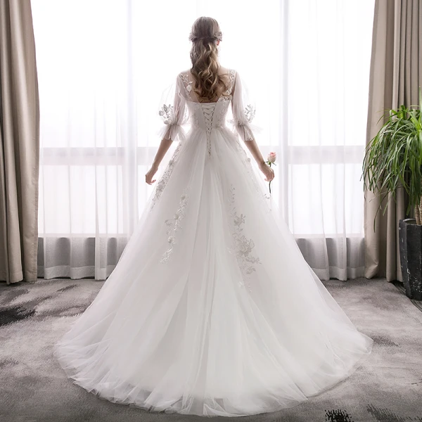 Elegant Ivory Wedding Dresses 2019 A-Line / Princess Scoop Neck Appliques Lace Flower Bell sleeves Backless Sweep Train