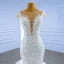 Vintage High End Ivory / Creme Brautkleider / Hochzeitskleider 2021 Meerjungfrau Rundhalsausschnitt Perlenstickerei Perle Pailletten Ärmel Fallende Rüsche Kapelle-Schleppe Hochzeit