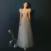 Vintage Fioletowe Sukienki Na Bal 2021 Princessa Kwadratowy Dekolt Frezowanie Kótkie Rękawy Bez Pleców Długie Bal Sukienki Wizytowe