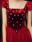 Charming Suede Burgundy Prom Dresses 2021 A-Line / Princess Square Neckline Pearl Sequins Backless Floor-Length / Long Prom Formal Dresses