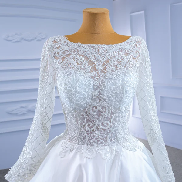 High-end Ivory Split Front Satin Wedding Dresses 2021 Ball Gown Scoop Neck Lace Flower Long Sleeve Chapel Train Wedding