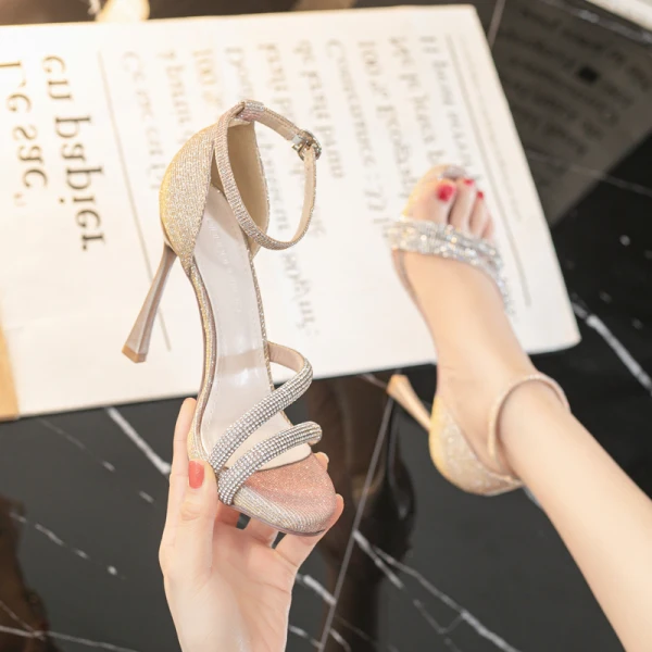 Seksowne Srebrny Wieczorowe Rhinestone Sandały Damskie 2021 Z Paskiem 10 cm Szpilki Peep Toe Sandały Wysokie Obcasy