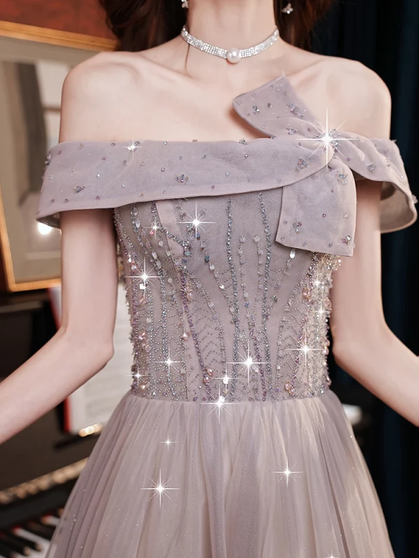 Charmant Lavendel Violett Abendkleider 2021 A Linie Schleife Off Shoulder Perlenstickerei Strass Pailletten Kurze Ärmel Rückenfreies Lange Abend Festliche Kleider