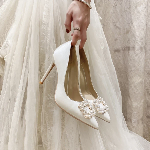 Elegant Ivory Satin Pearl Rhinestone Wedding Shoes 2021 10 cm Stiletto Heels Pointed Toe Wedding Pumps High Heels