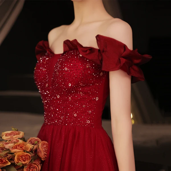 Chic / Beautiful Burgundy Prom Dresses 2021 A-Line / Princess Off-The-Shoulder Beading Rhinestone Sequins Short Sleeve Backless Floor-Length / Long Formal Dresses