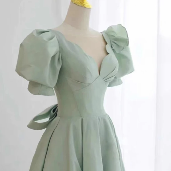 Vintage Retro Sage Green Prom Dresses A-Line Princess 2021 Scoop Neck Puffy Short Sleeve