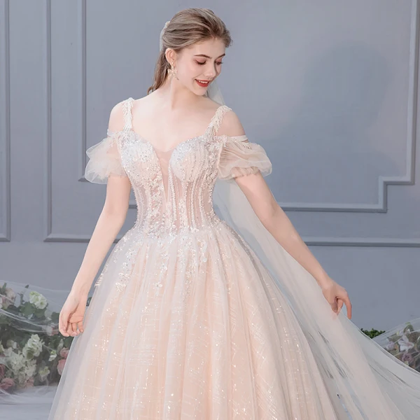 Luksusowe Szampan Suknie Ślubne 2019 Princessa Bez Rękawów Frezowanie Kutas Z Koronki Kwiat Cekiny Spaghetti Pasy Trenem Królewski