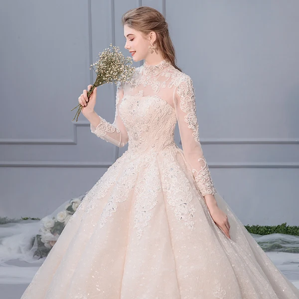 Lyx Champagne Bröllopsklänningar 2019 Balklänning Hög Hals Beading Pärla Paljetter Spets Blomma Långärmad Halterneck Royal Train