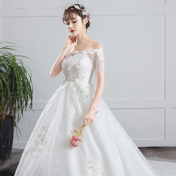 Elegant Ivory Pregnant Wedding Dresses 2019 Empire Off-The-Shoulder Sequins Appliques Lace Flower Short Sleeve Chapel Train