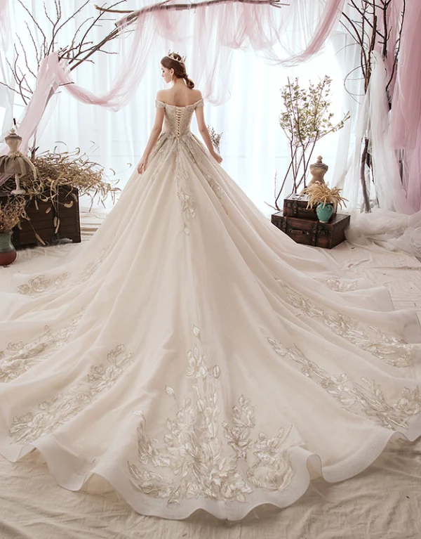 Elegant Champagne Wedding Dresses 2019 Ball Gown Off-The-Shoulder Beading Lace Flower Sequins Short Sleeve Backless Cathedral Train