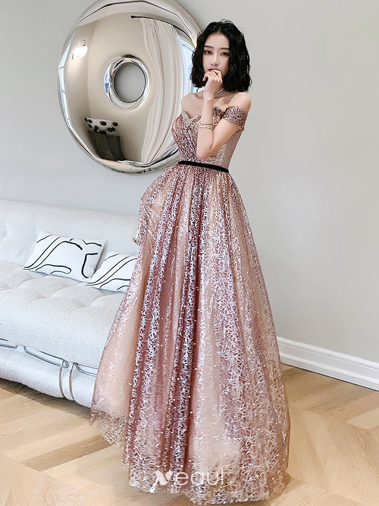 Sexy Blushing Pink Sequins Pearl Prom Dresses 2021 A Line Princess Off The Shoulder Backless Short Sleeve Floor Length Long Formal Dresses