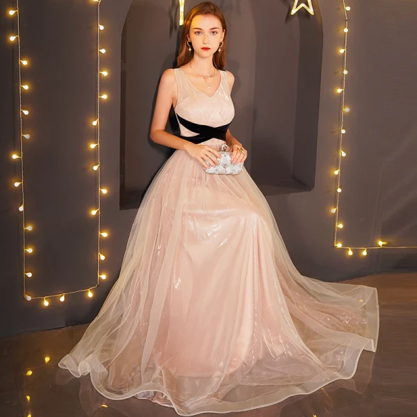 Modern / Fashion Champagne Evening Dresses  2019 A-Line / Princess V-Neck Bow Sleeveless Backless Floor-Length / Long Formal Dresses