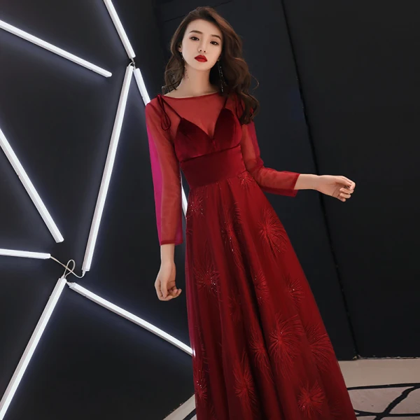 Elegant Burgundy Evening Dresses 2019 A-Line / Princess Scoop Neck Suede Bow Sequins Long Sleeve Backless Floor-Length / Long Formal Dresses