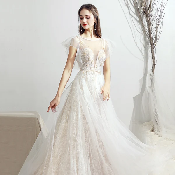 Chic / Belle Ivoire Robe De Mariée 2019 Princesse Encolure Dégagée Appliques En Dentelle Fleur Noeud Manches Courtes Dos Nu Chapel Train