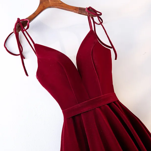 Chic / Beautiful Burgundy Evening Dresses 2019 A-Line / Princess Spaghetti Straps Suede Sash Sleeveless Backless Floor-Length / Long Formal Dresses