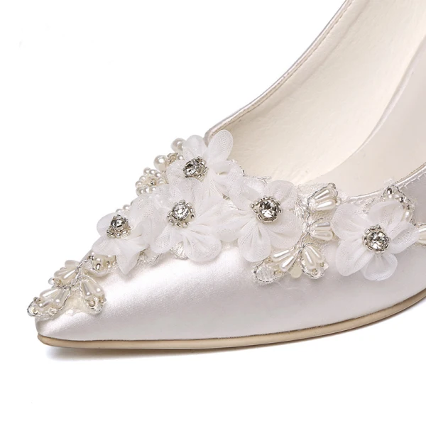 Luxury / Gorgeous White Wedding Shoes 2019 Leather Appliques Pearl Rhinestone 8 cm Stiletto Heels Pointed Toe Wedding Pumps
