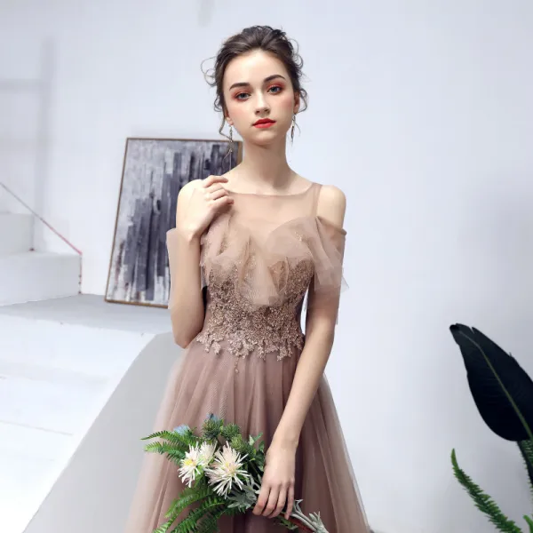 Élégant Robe De Bal 2019 Princesse Encolure Dégagée Perlage Paillettes En Dentelle Fleur Manches Courtes Dos Nu Longue Robe De Ceremonie