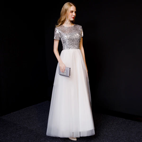 Chic / Belle Blanche Robe De Soirée 2019 Princesse Encolure Dégagée Paillettes Manches Courtes Longue Robe De Ceremonie