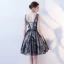 Chic / Belle Gris Robe De Cocktail 2019 Princesse V-Cou Paillettes Appliques Cristal En Dentelle Fleur Courte Sans Manches Dos Nu Robe De Ceremonie