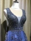 Scintillantes Bleu Roi Fait main Perlage Robe De Soirée 2019 Princesse V-Cou Cristal En Dentelle Fleur Sans Manches Dos Nu Longue Robe De Ceremonie