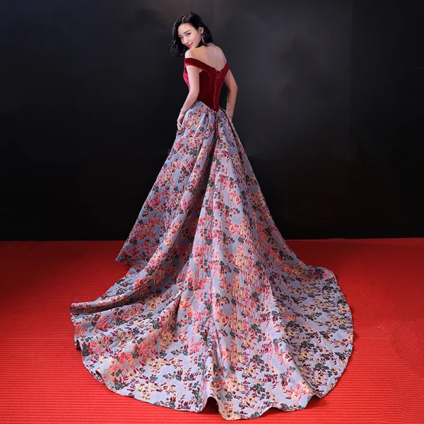 Chic / Belle Bordeaux Robe De Soirée 2018 Princesse Daim Impression De l'épaule Dos Nu Sans Manches Tribunal Train Robe De Ceremonie