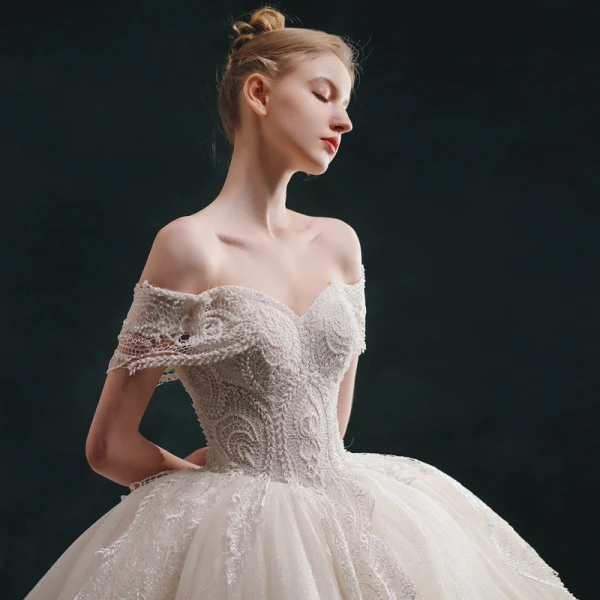 Luxury / Gorgeous Ivory Wedding Dresses 2021 Ball Gown Off-The-Shoulder Beading Lace Flower Short Sleeve Backless Royal Train Wedding
