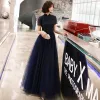 Style Chinois Bleu Marine Robe De Soirée 2019 Princesse Col Haut Perlage Cristal Manches Courtes Longue Robe De Ceremonie
