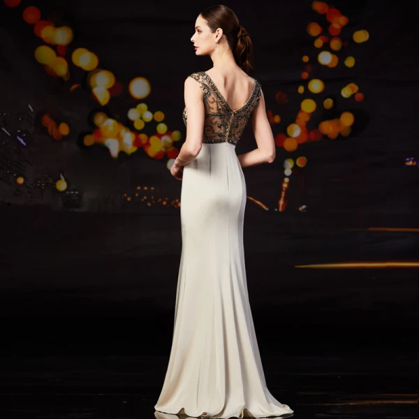 Classy Champagne Evening Dresses  2019 A-Line / Princess Scoop Neck Beading Rhinestone Pearl Sleeveless Backless Floor-Length / Long Formal Dresses