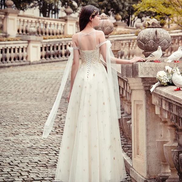 Modern / Fashion Champagne Evening Dresses 2019 A-Line / Princess Scoop Neck Pearl Lace Flower Sequins Sleeveless Backless Floor-Length / Long Formal Dresses