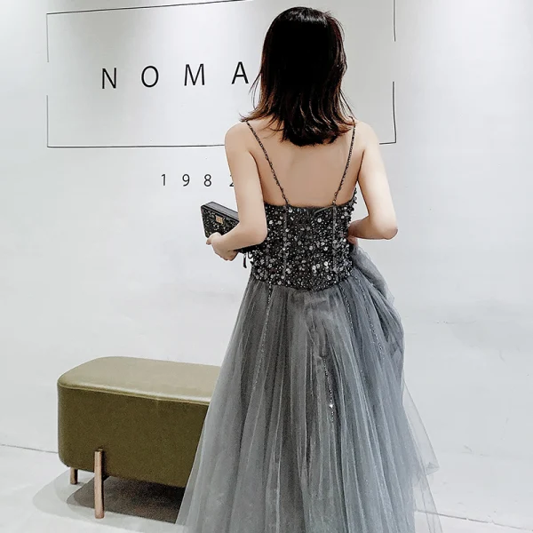 Modern / Fashion Grey Evening Dresses 2019 A-Line / Princess Spaghetti Straps Beading Sequins Sleeveless Backless Sweep Train Formal Dresses