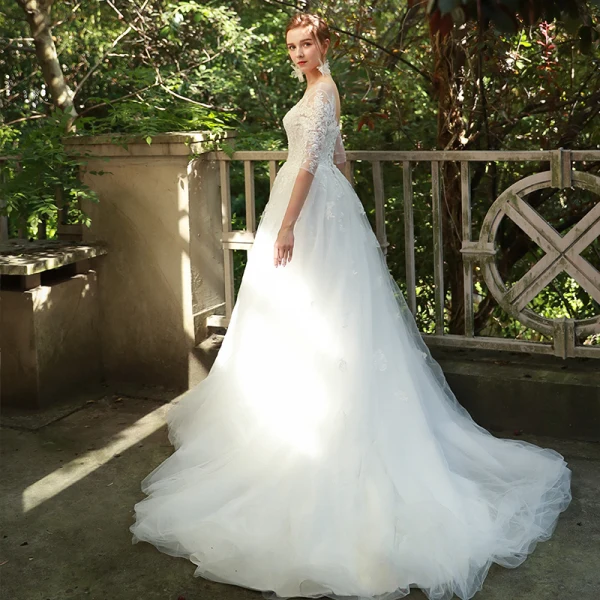 Elegant Ivory Wedding Dresses 2019 A-Line / Princess Scoop Neck Lace Flower 1/2 Sleeves Backless Chapel Train